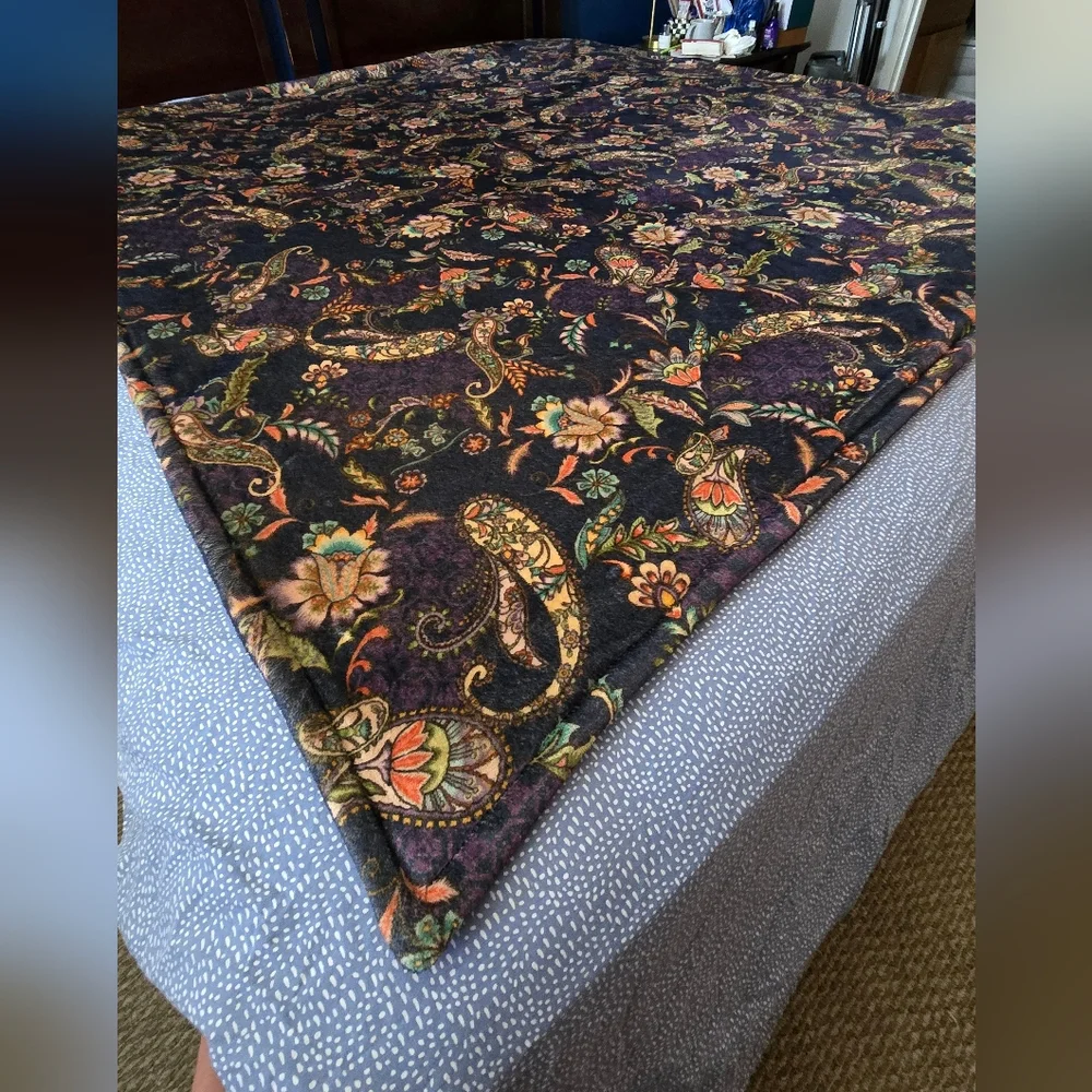 Johnny Was Lauren Canyon Cozy Sherpa Blanket Reversible Darnahta Peacock Flower